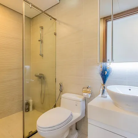 Mott Haven Apart - Vinhomes Central Park, Landmark 81 Area & Ice Rink Ho Chi Minh City Exterior photo